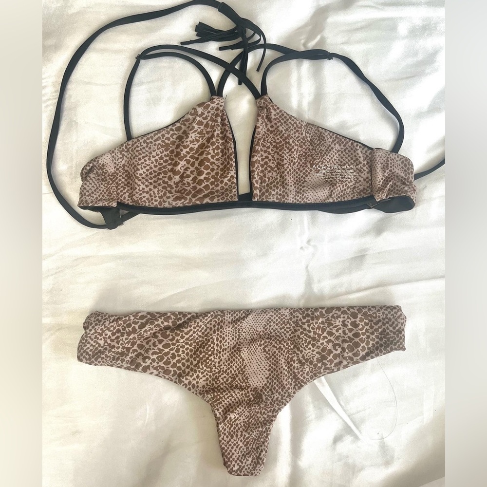 Acacia set, P top and S bottoms